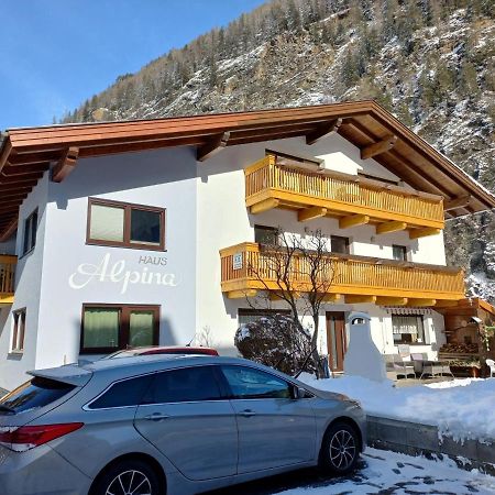 Haus Alpina Hotel Langenfeld Bagian luar foto